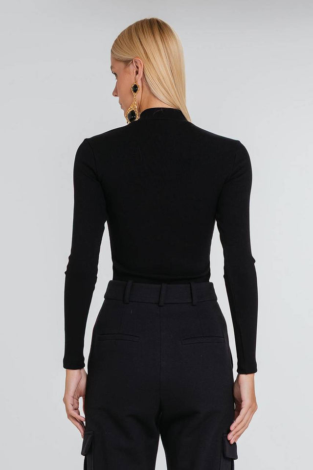 Blusa Samy - Preto