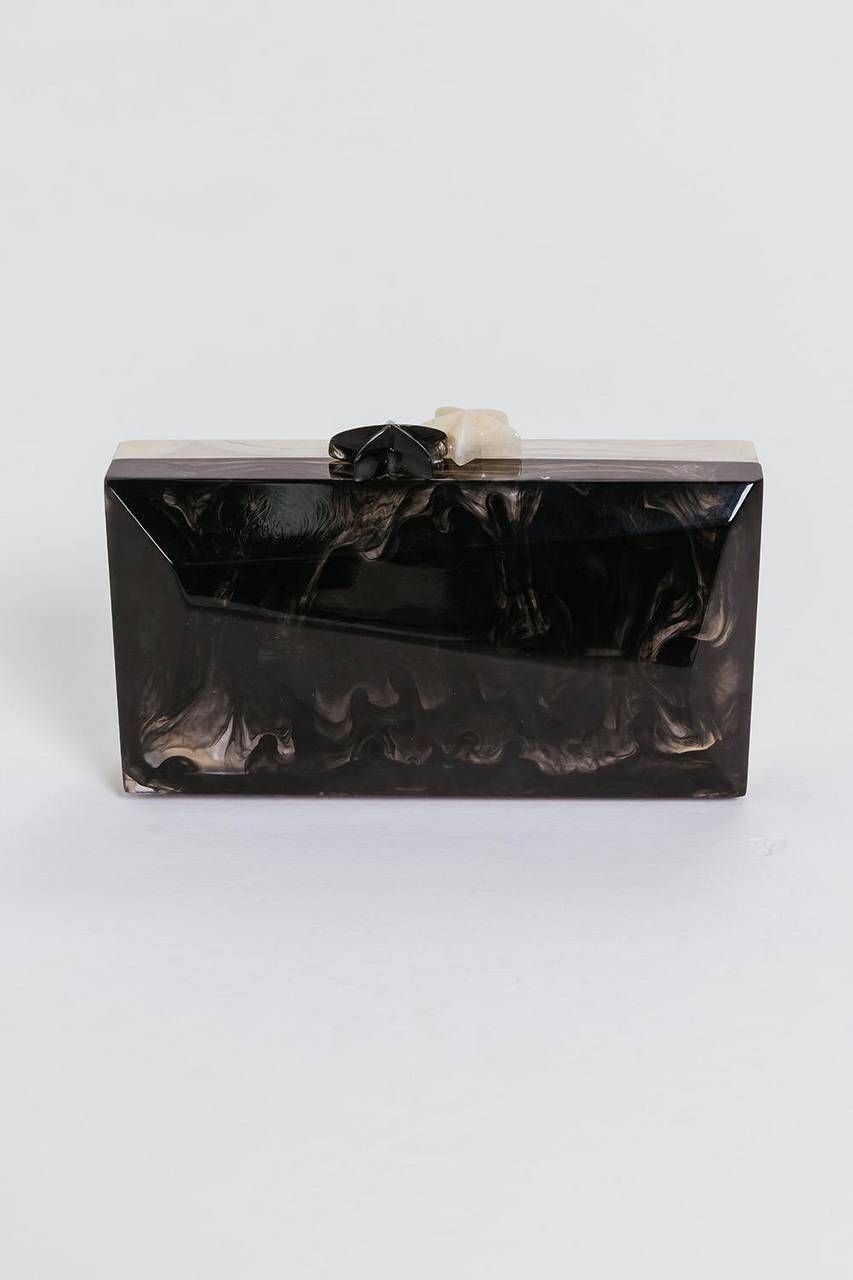 Clutch Action - Marfim/preto