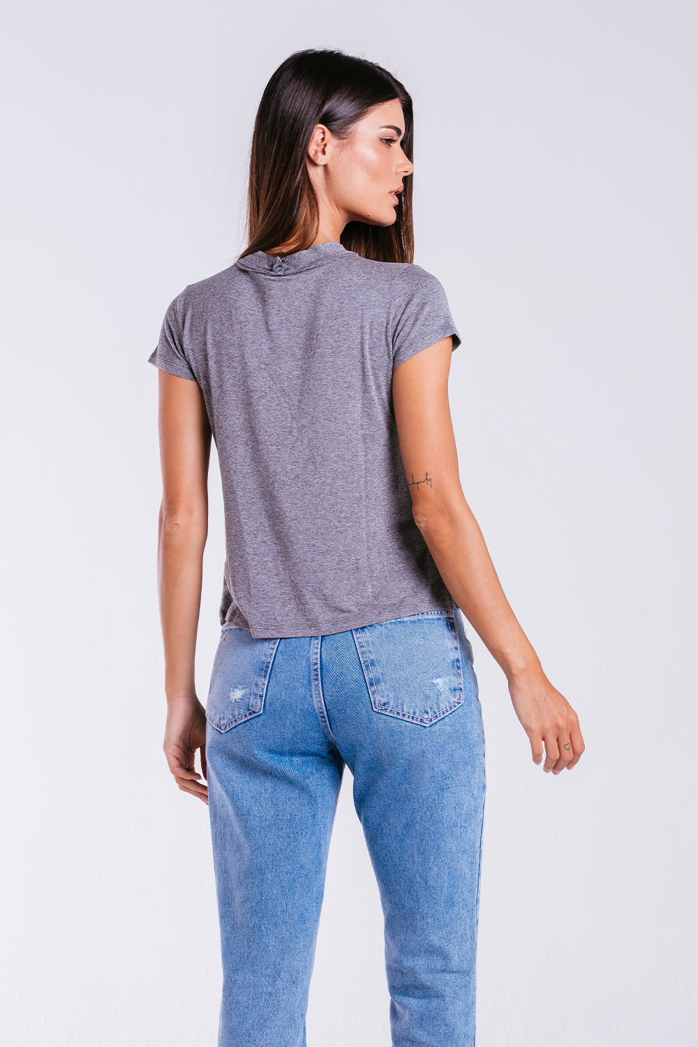 T-shirt Ana - Cinza