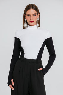 Blusa Iria - Preto/off