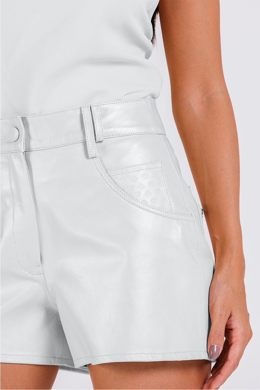 Short Jade - Off White