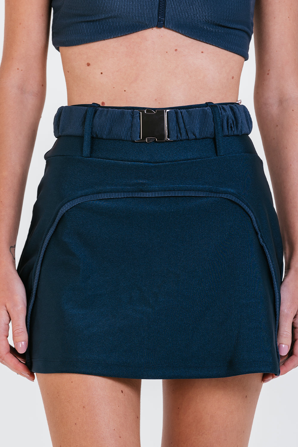 Short Saia Golf - Carbono