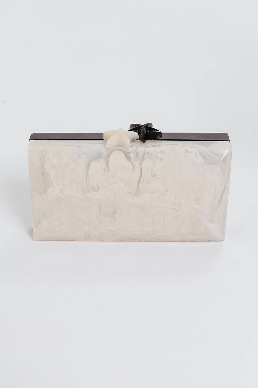 Clutch Action - Marfim/preto