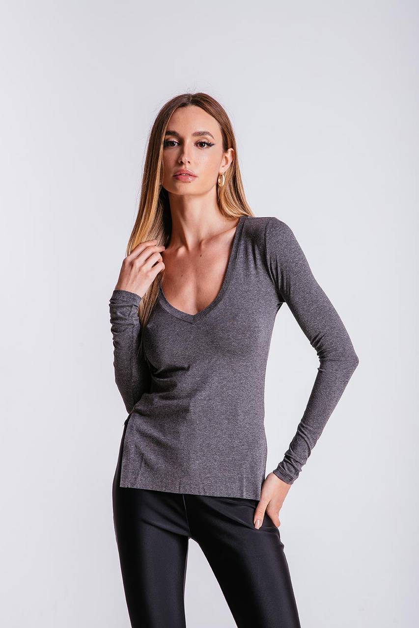 Blusa Longuete Decote V - Chumbo